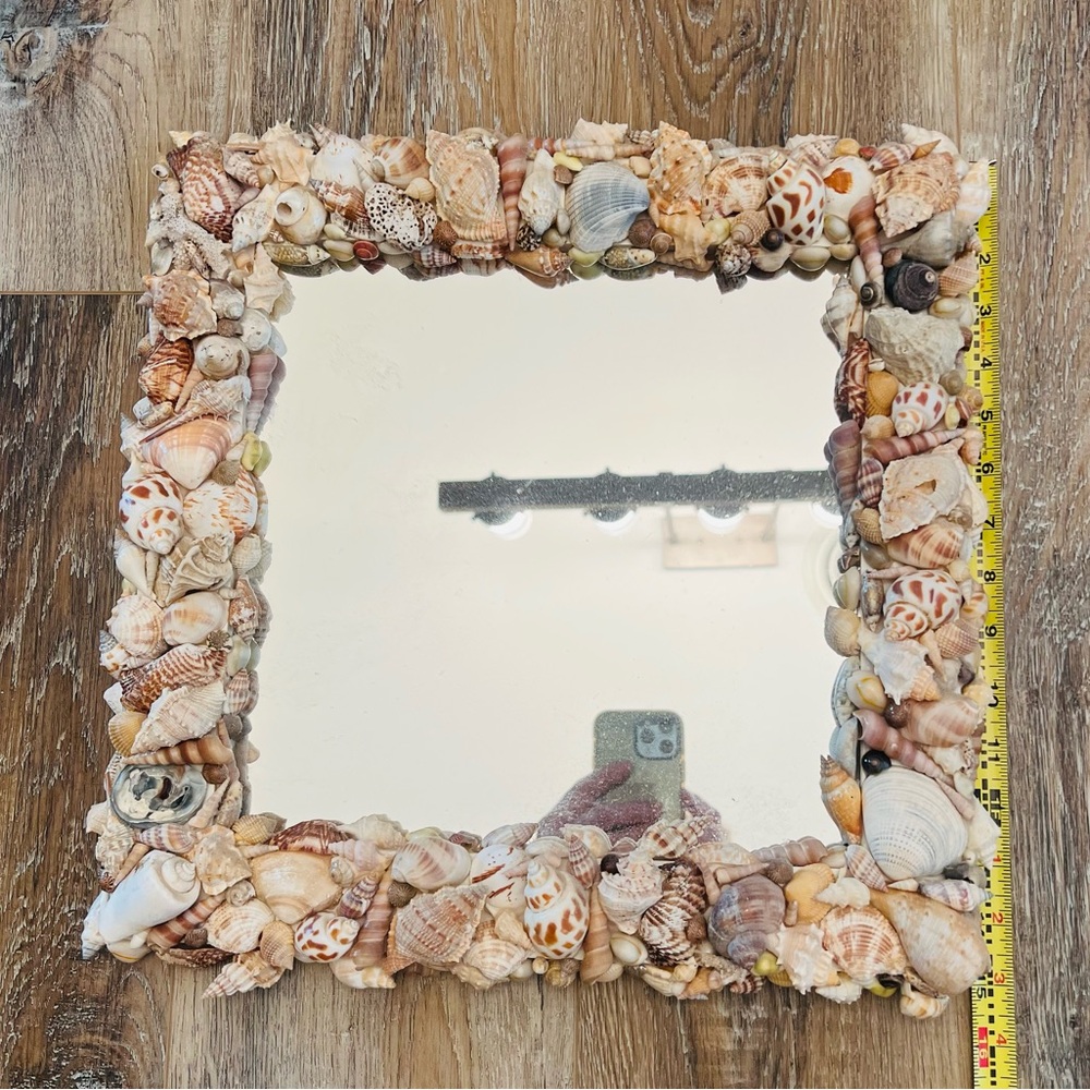 Vintage Tan & Cream Coastal Shell Mirror Wall Decor - Picture 2 of 3
